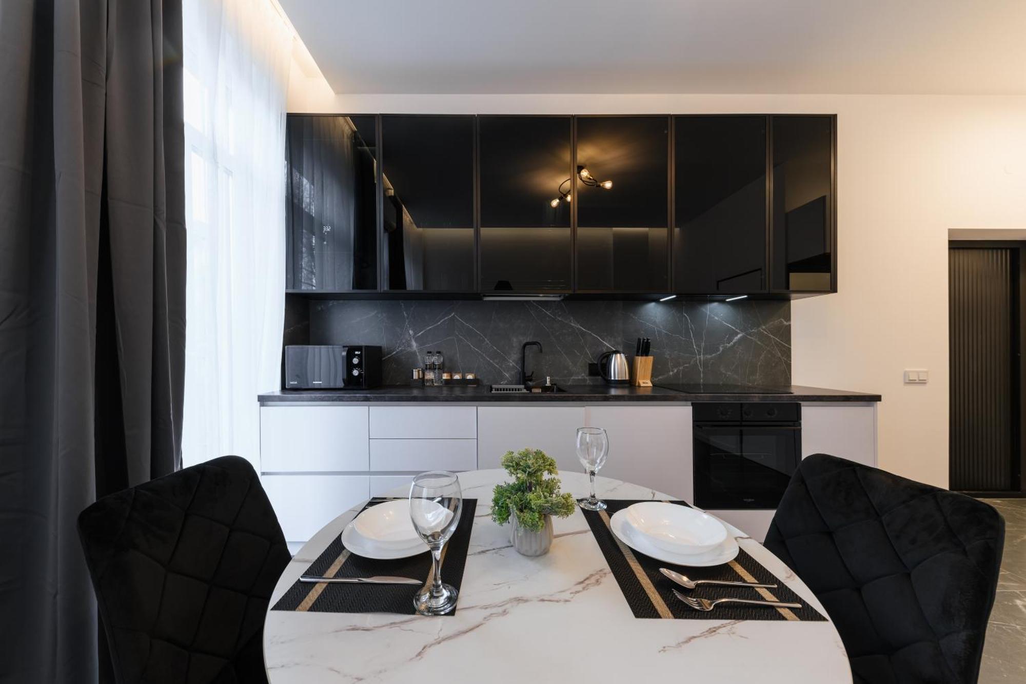 Luxury Apartments Laborca Uzjhorod Exteriör bild