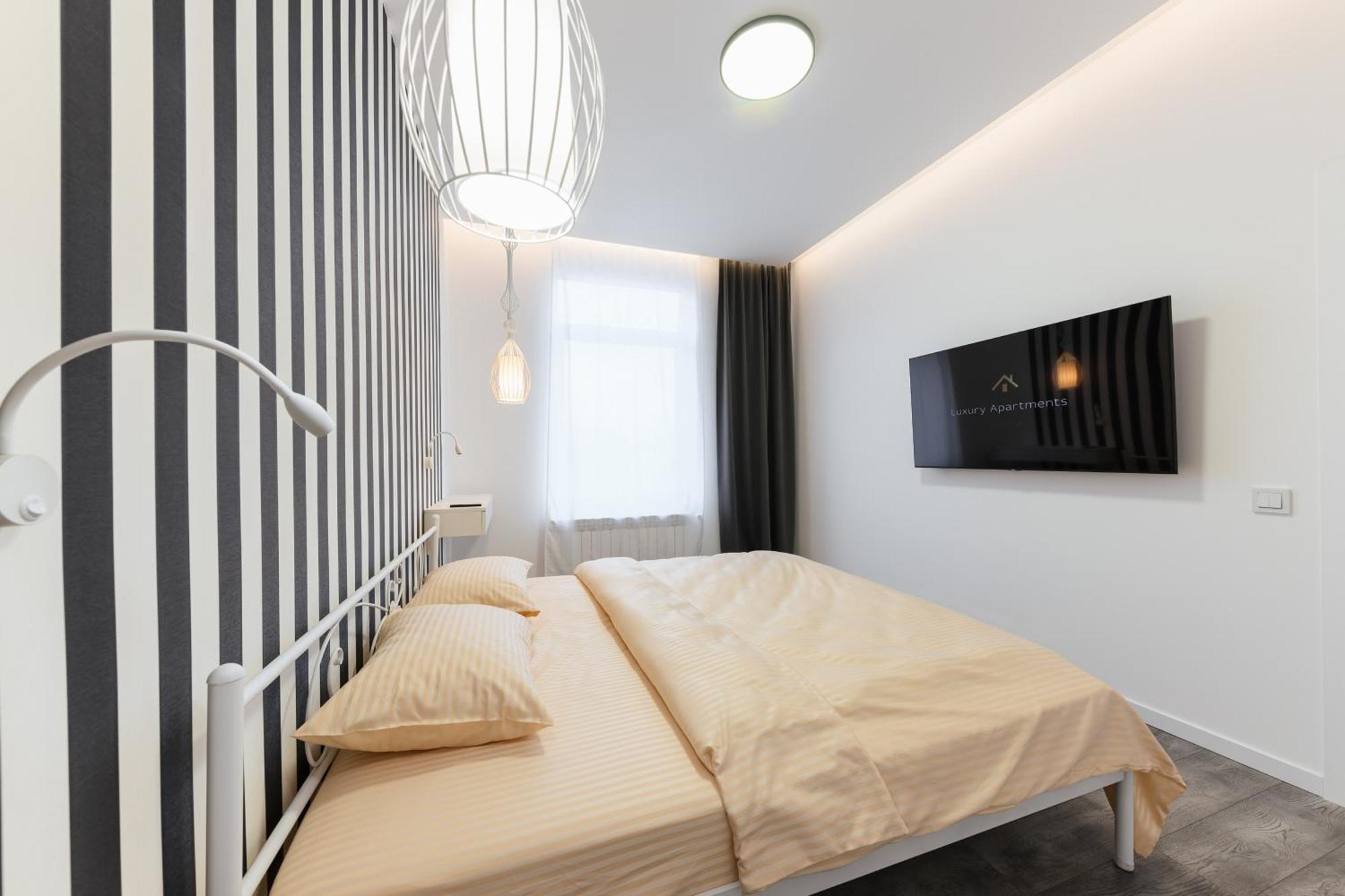 Luxury Apartments Laborca Uzjhorod Exteriör bild