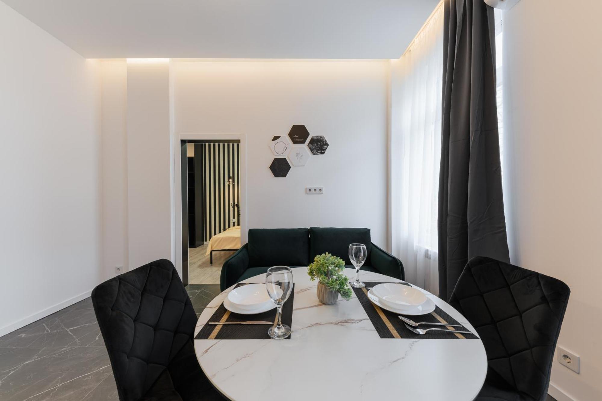 Luxury Apartments Laborca Uzjhorod Exteriör bild
