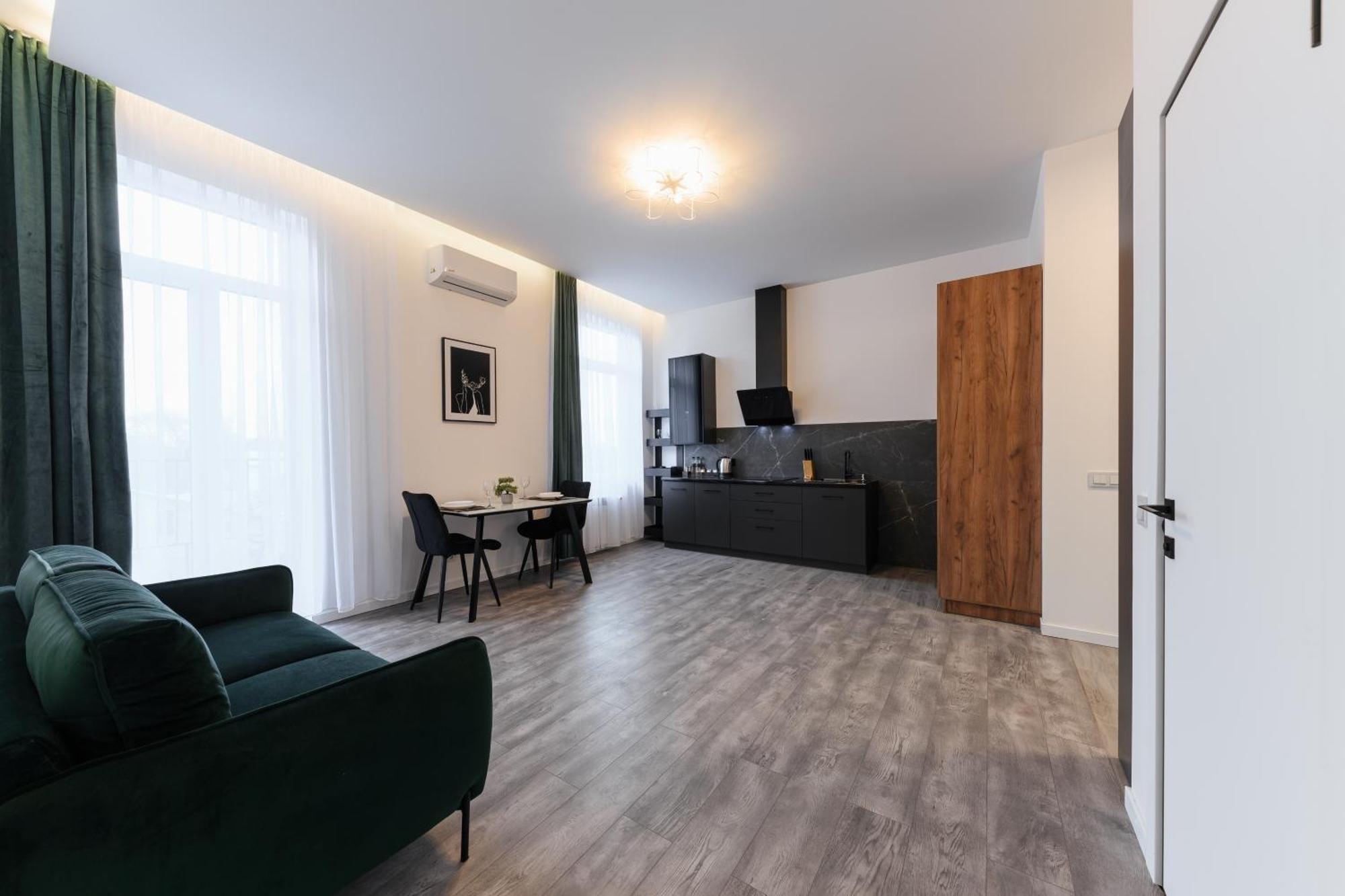 Luxury Apartments Laborca Uzjhorod Exteriör bild