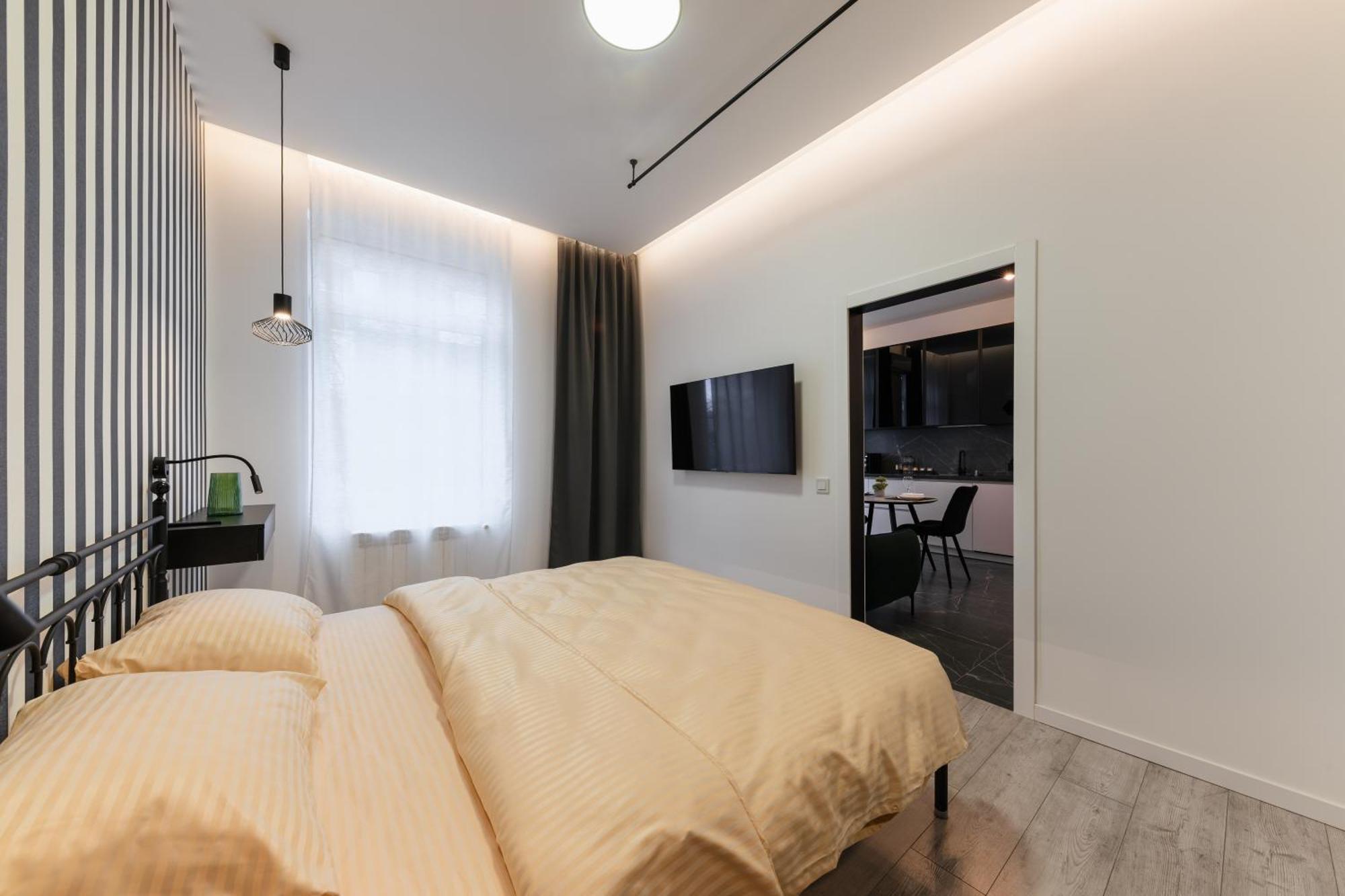 Luxury Apartments Laborca Uzjhorod Exteriör bild