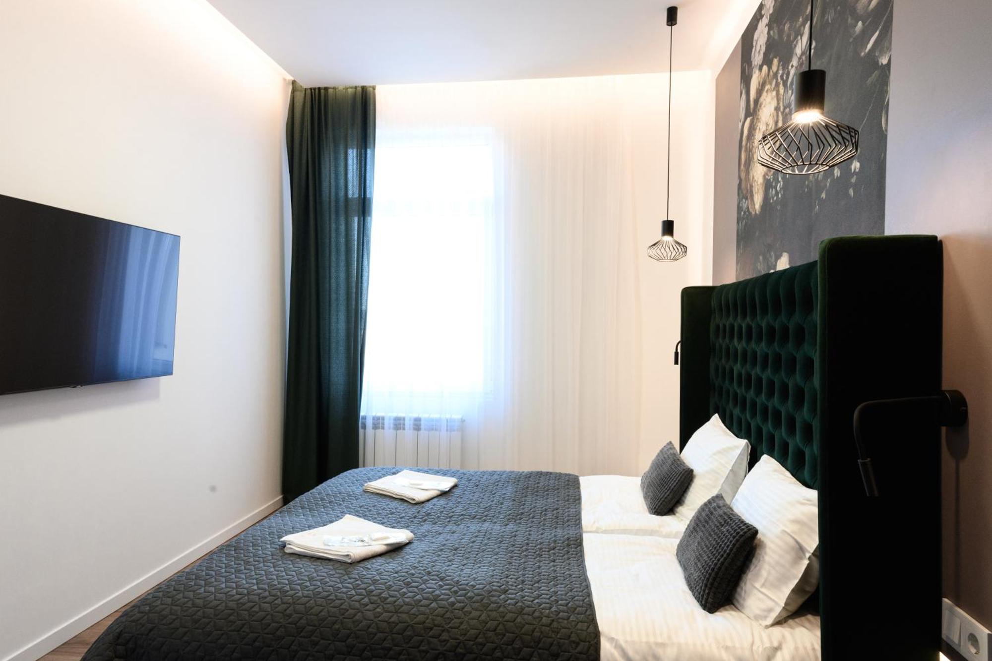 Luxury Apartments Laborca Uzjhorod Exteriör bild